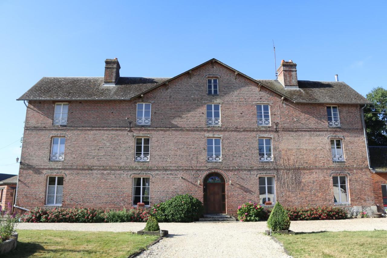 Manoir Du Taillis Bed & Breakfast Heugon Exterior photo
